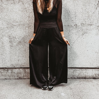 Black Verona palazzo pants
