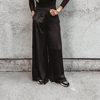 Black Verona palazzo pants