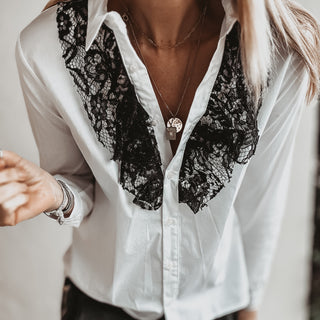 WHITE / BLACK contrast lace ruffle Blouse