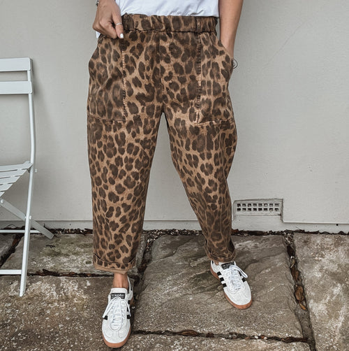 Slouchy Leopard chino joggers *NEW*