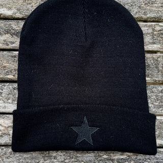 Black STAR beanie *NEW*