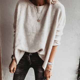 Milano Vintage white SCOOP NECK jumper