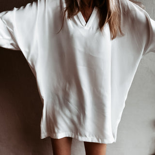 Ithaca VINTAGE WHITE V neck tunic