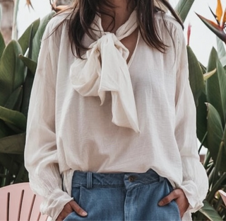 Beatrice VINTAGE WHITE floaty bow blouse *NEW*