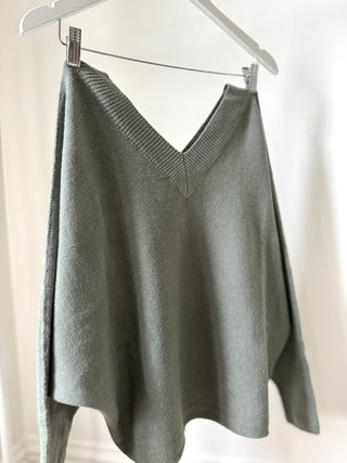 LISBON Light khaki V NECK jumper *NEW*