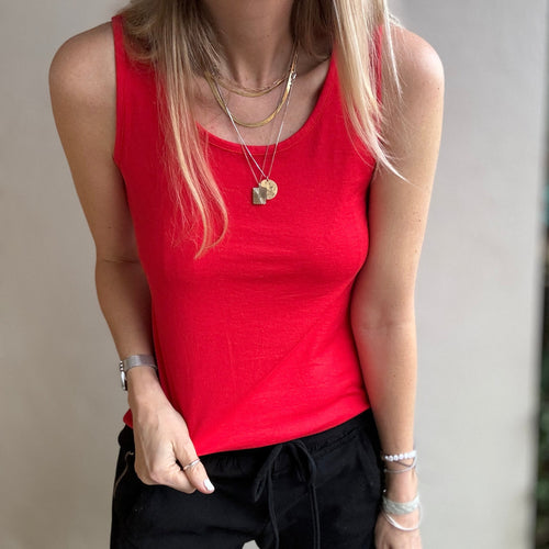 The perfect RED vest top!(Fab for layering over too!)