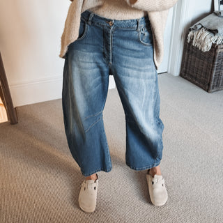 Blue Barcelona barrel jeans *NEW*