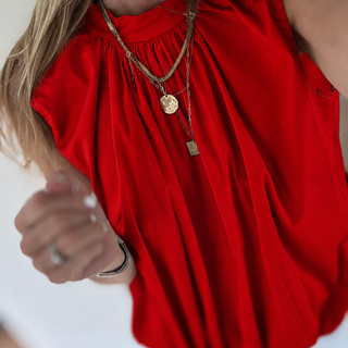 Bella Red with bow on back *NEW*