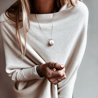 Lorna VINTAGE WHITE sweater *NEW*
