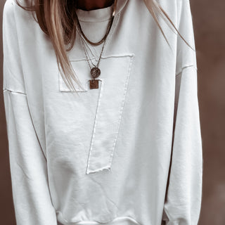 White 7 sweatshirt *NEW*