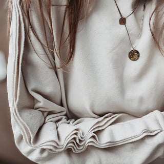 Vintage white ruffle sleeve sweatshirt *NEW*