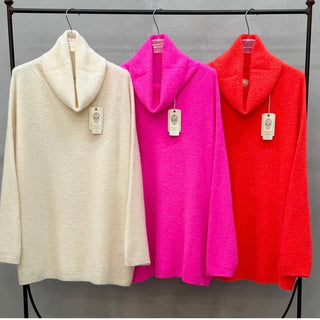 Alpaca SCARLET RED Banditas white roll neck jumper *NEW*