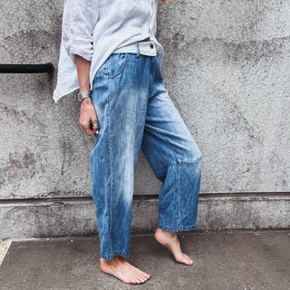 All about the waistband  blue jeans *NEW*