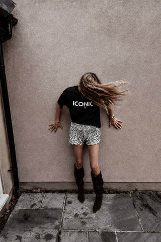 BLACK ICONIC tee *NEW*