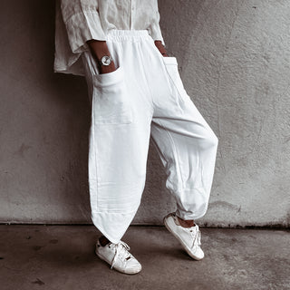 Wanda White joggers *NEW*