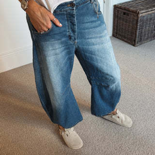 Blue Barcelona barrel jeans *NEW*