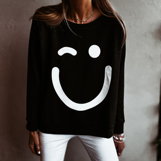 BLACK Smiley sweatshirt *relaxed style* NEW