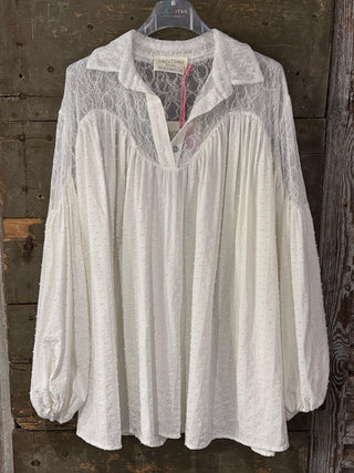 Tabu Vintage white Lace Blouse *NEW*