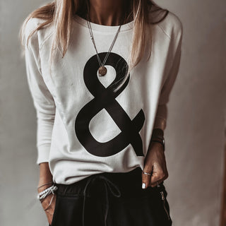 VINTAGE WHITE Ampersand sweatshirt *relaxed style* NEW