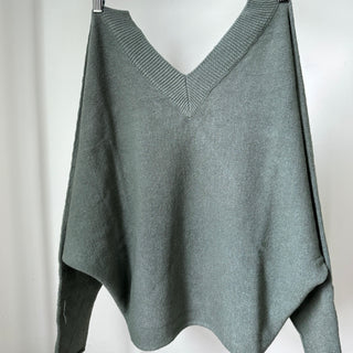 LISBON Light khaki V NECK jumper *NEW*