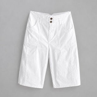White Bermuda shorts *NEW*