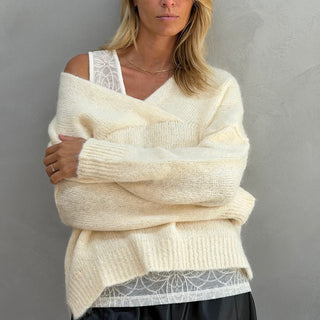 Vintage white Millie crossneck jumper *NEW*
