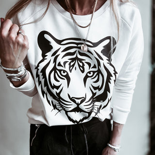 VINTAGE WHITE TIGER sweatshirt *relaxed style* NEW