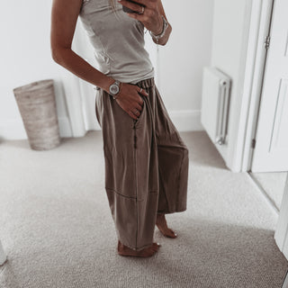 IBIZA TOWN parachute pants CHOCOLATE