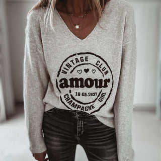 Amour V neck knit *NEW*