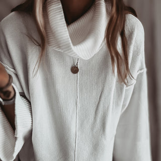 Detachable WHITE roll neck jumper *NEW*