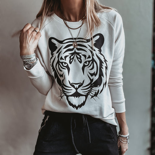 VINTAGE WHITE TIGER sweatshirt *relaxed style* NEW