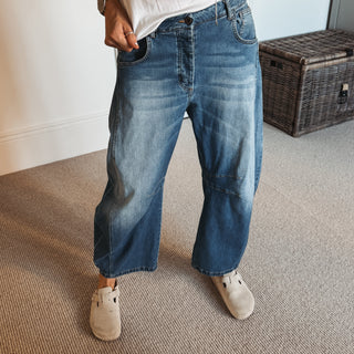 Blue Barcelona barrel jeans *NEW*