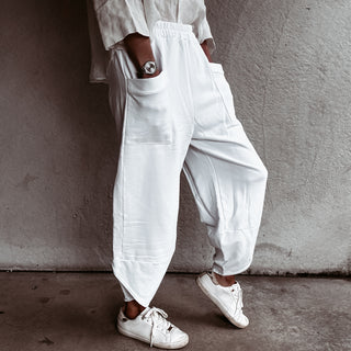 Wanda White joggers *NEW*