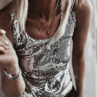 Suzi SILVER sequin top *NEW*