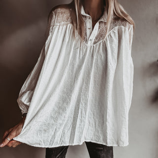 Tabu Vintage white Lace Blouse *NEW*