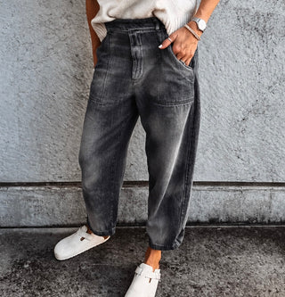 Davida inky black jogger jeans *NEW*