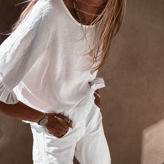 White ruffle edges linen top *NEW*