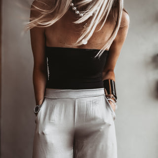 Bea Black strapless top
