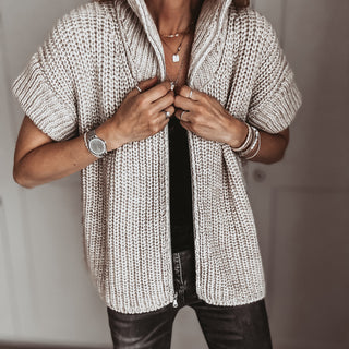 BEIGE Zip knit *NEW*