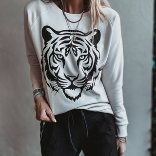 VINTAGE WHITE TIGER sweatshirt *relaxed style* NEW