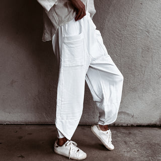 Wanda White joggers *NEW*