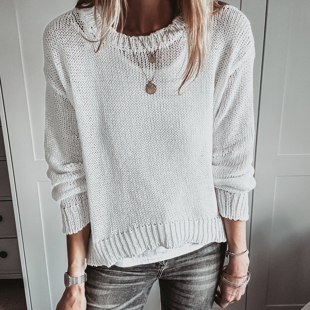 100% cotton WHITE Wolfie knit *NEW*