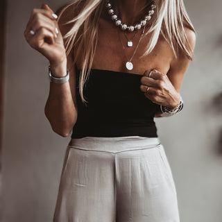 Bea Black strapless top
