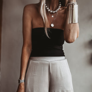 Bea Black strapless top