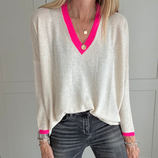 Ganu v neck knit *NEW*