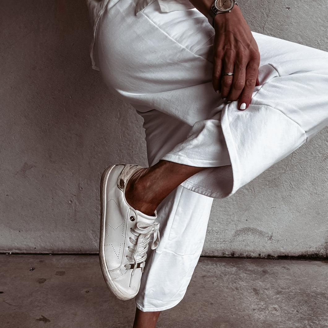 Wanda White joggers *NEW*