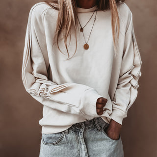Vintage white ruffle sleeve sweatshirt *NEW*