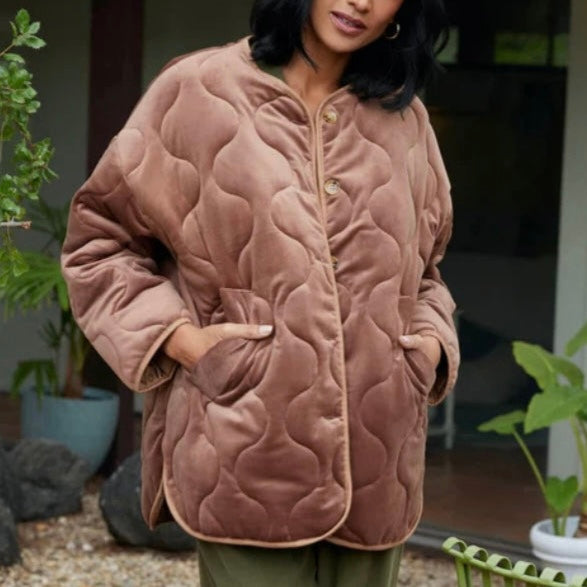 Tobacco Claudia velvet quilted jacket – Lucy Dodwell