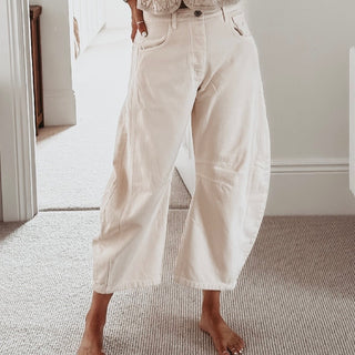 Beige Barcelona barrel jeans *NEW*