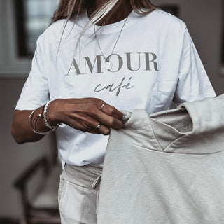AMOUR Cafe white / sand tee *boyfriend fit* *NEW*